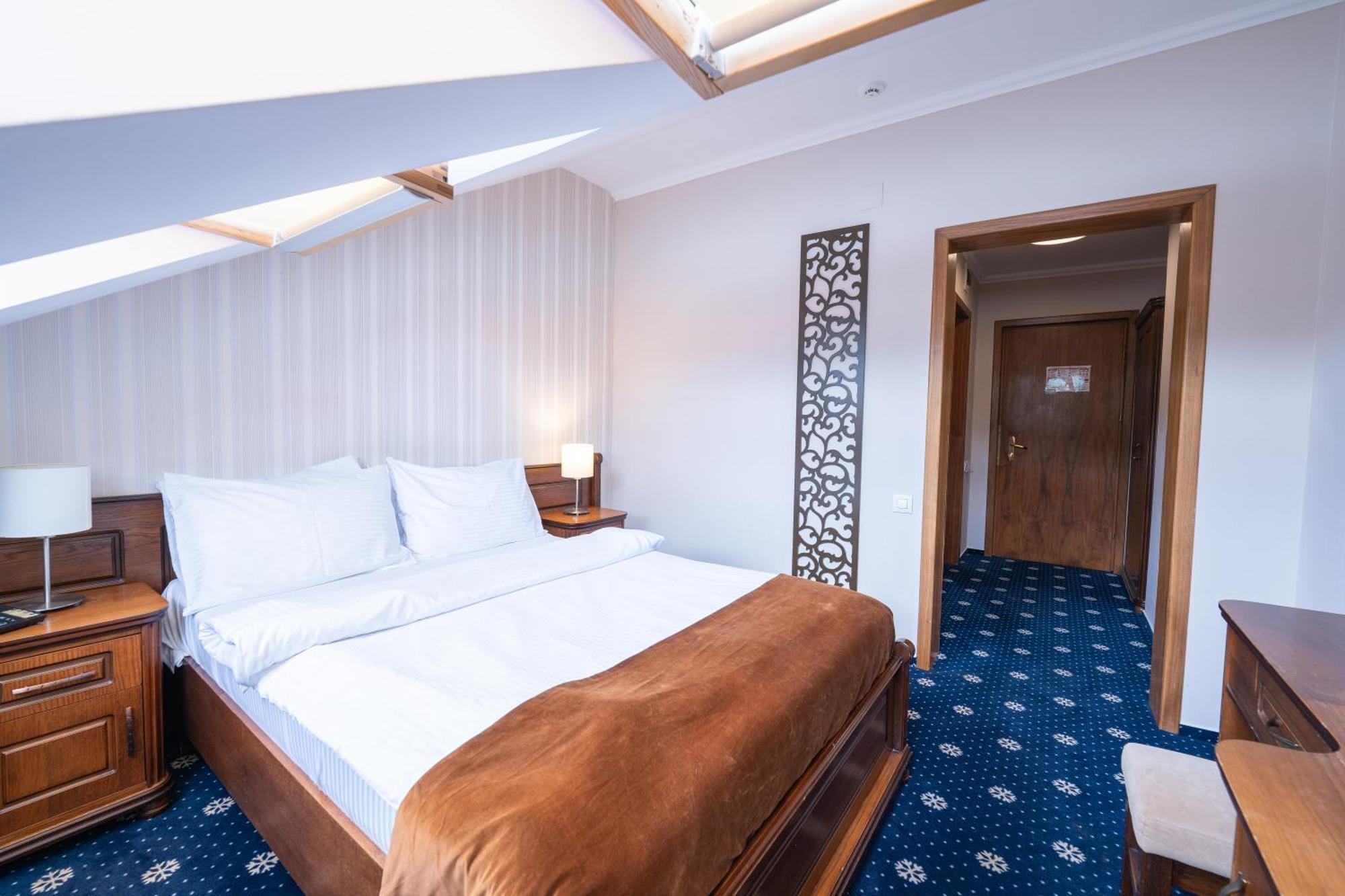 Hotel Ski&Sky Predeal Exteriör bild