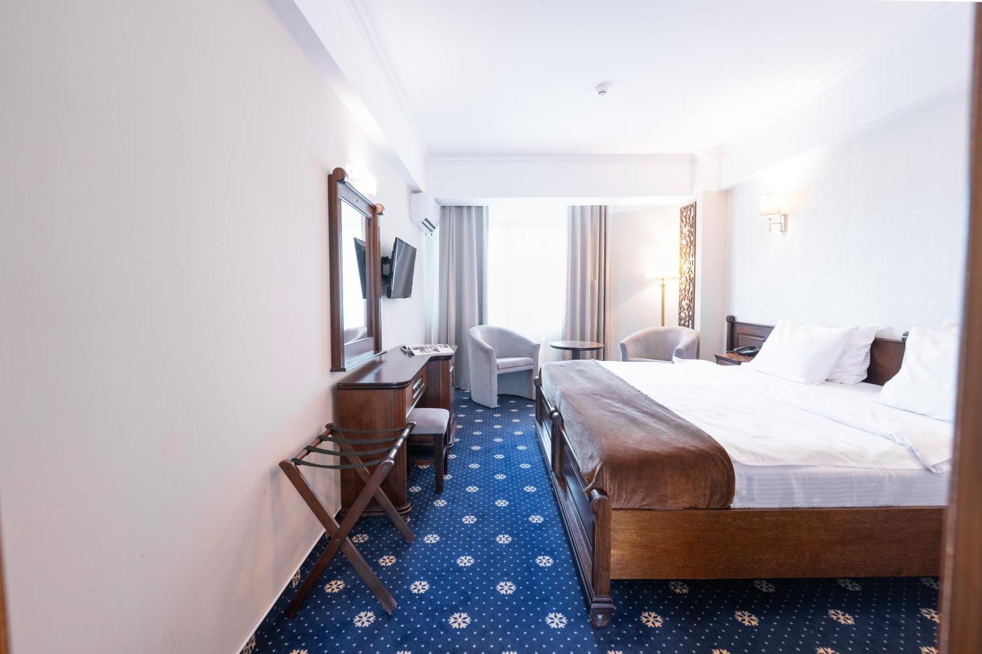 Hotel Ski&Sky Predeal Exteriör bild